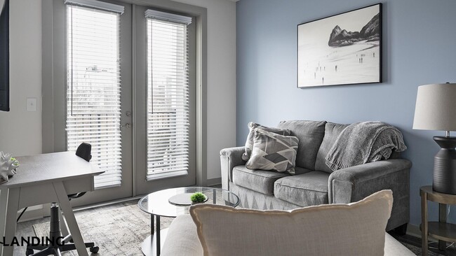 Building Photo - 2165 Nolensville Pk