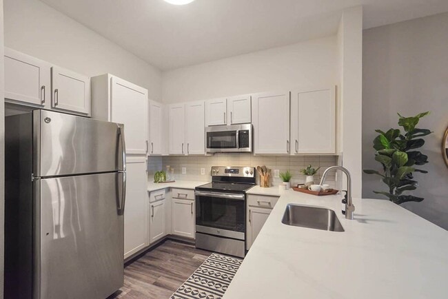 Building Photo - Gramercy on the Park