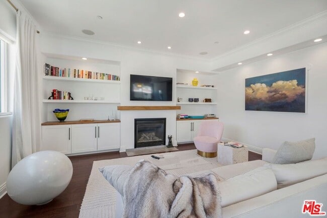 Foto del edificio - 1316 Amherst Ave