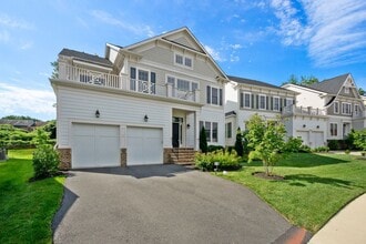 Building Photo - 5322 Camberley Ave