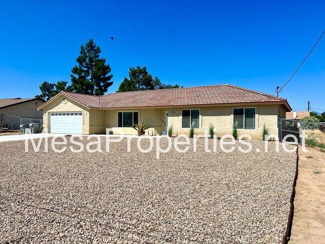 Foto del edificio - 7974 Sherborn Ave