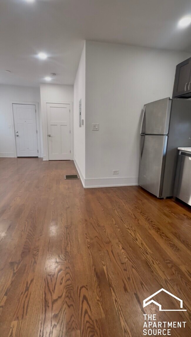 Foto del edificio - 1719 W 18th St