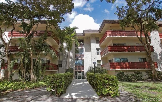 Building Photo - 1205  Mariposa Ave  206