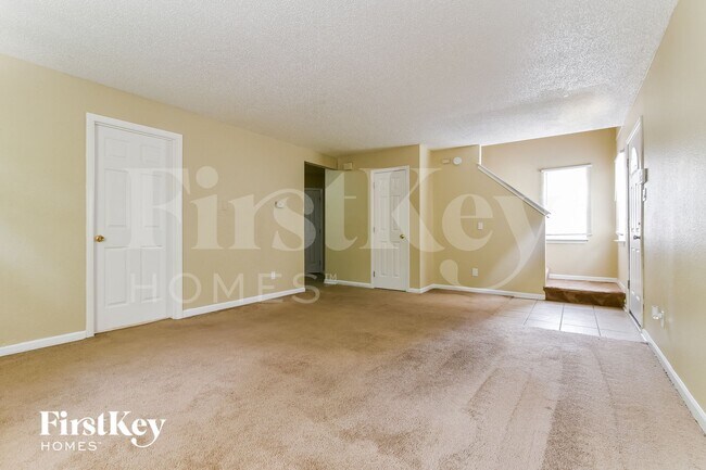 Building Photo - 5264 Austral Dr