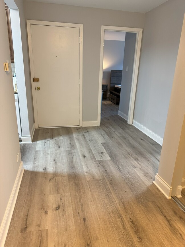 Foto del edificio - 8905 Knight Ave