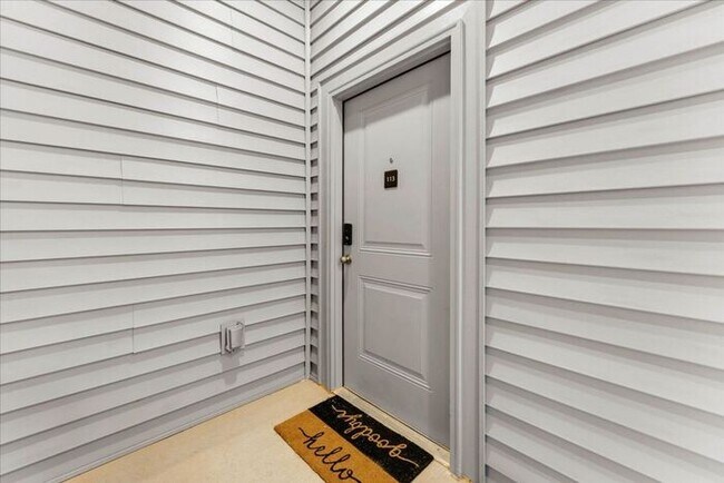 Foto del edificio - Brand New 1 Bed | 1 Bath Apartment Near University of Arkansas – Modern, Convenient, and Pet Frie...