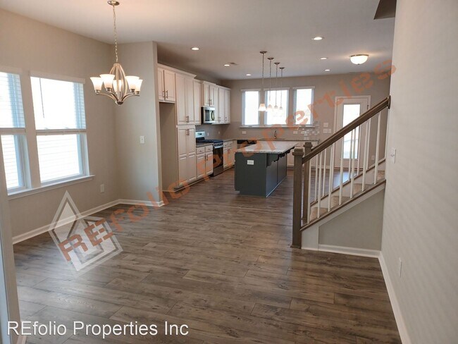 Building Photo - 4 br, 2.5 bath House - 909 Atlantis Street