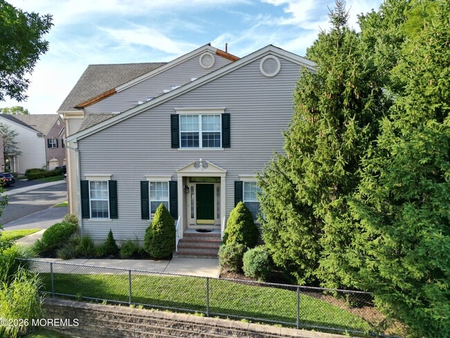 Building Photo - 43 Banyan Blvd