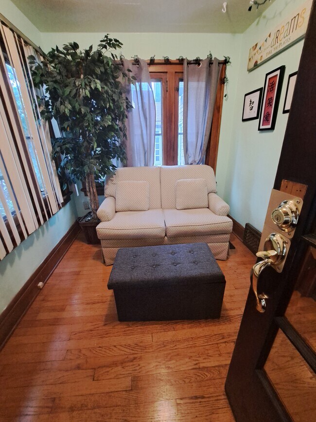 Foto del edificio - 3216 S Delaware Ave