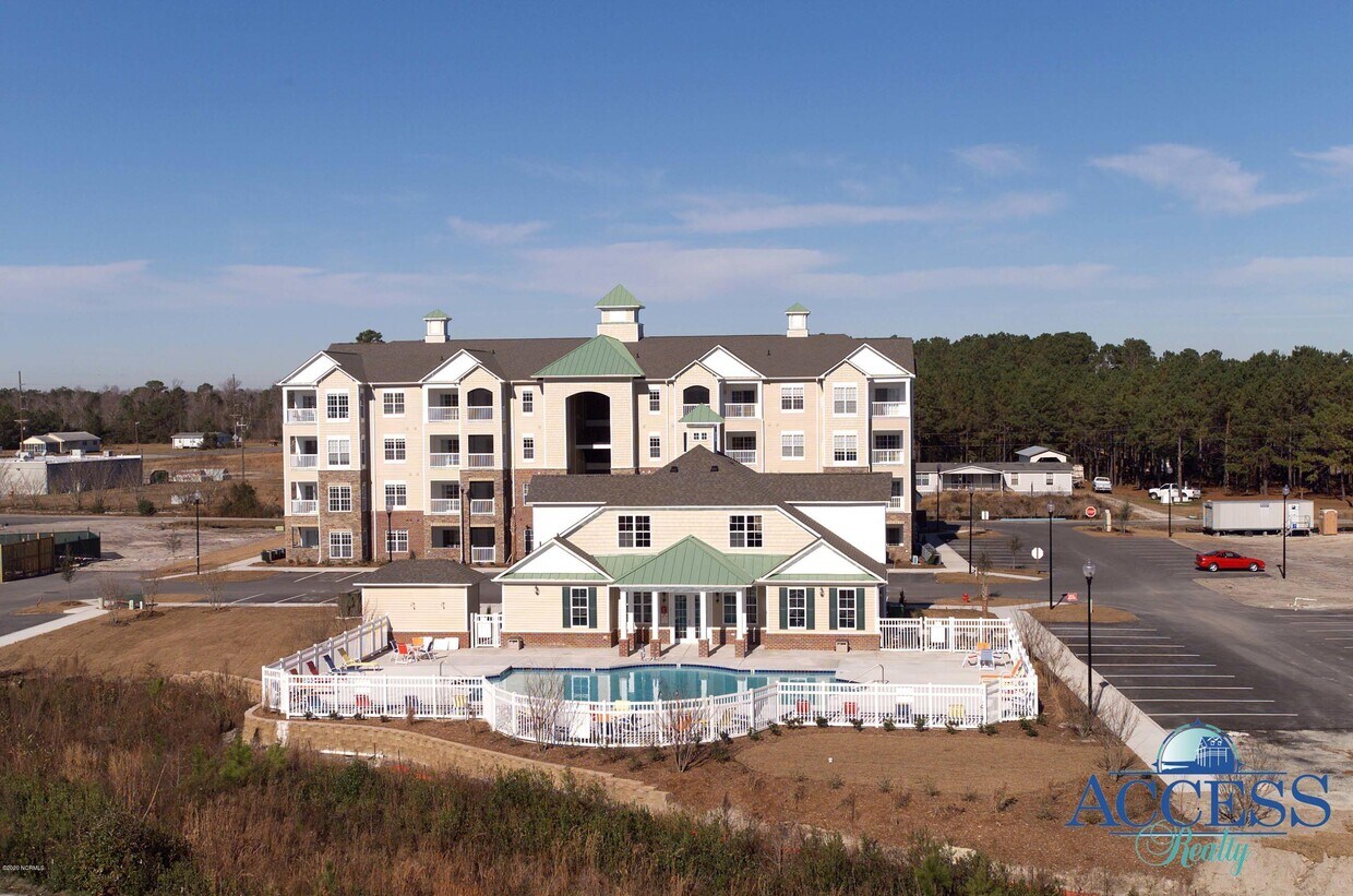 100 Gateway Condos Dr Unit 142, Holly Ridge, NC 28445 Condo for Rent