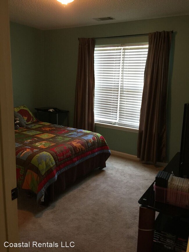 Foto del edificio - 3 br, 2 bath House - 40 James Os Court