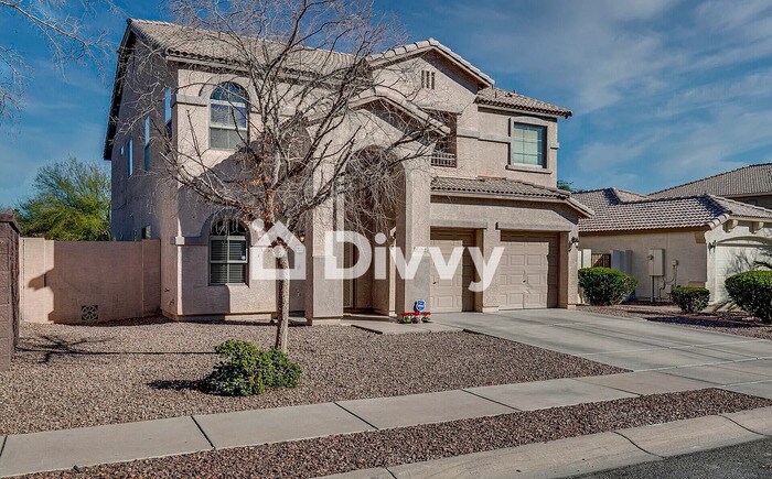 Foto principal - 10618 W Roanoke Ave