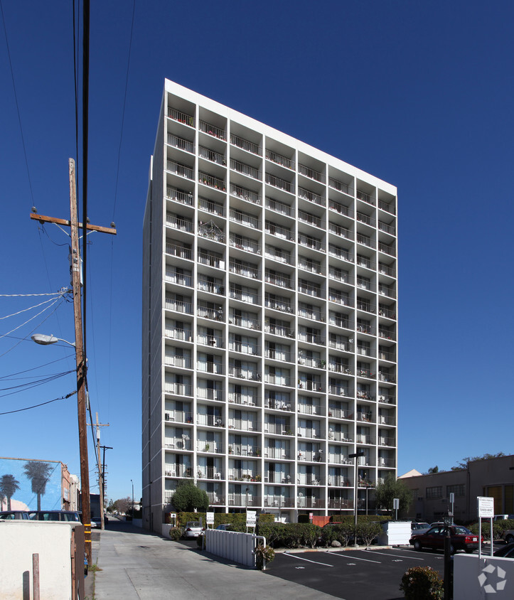 Primary Photo - Congregational Tower Apartments