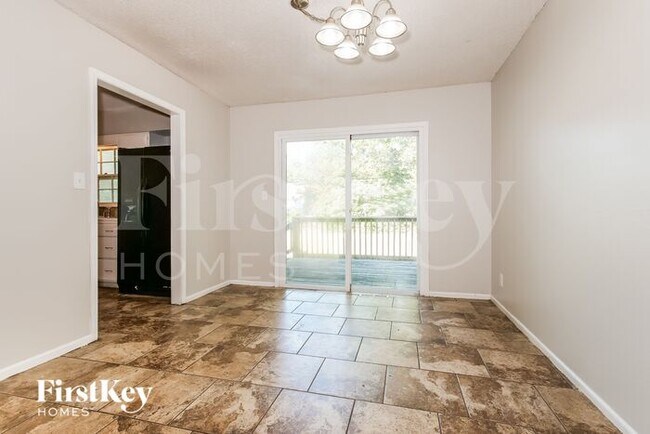 Building Photo - 12816 Crystal Ave