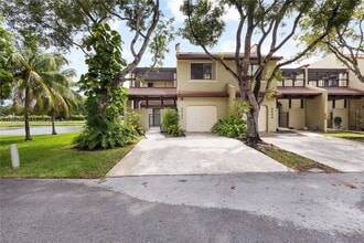 Building Photo - 9946 Costa Del Sol Blvd
