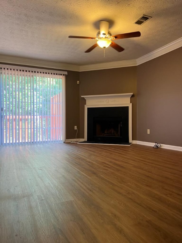 Building Photo - 3907 Meadow Creek Dr