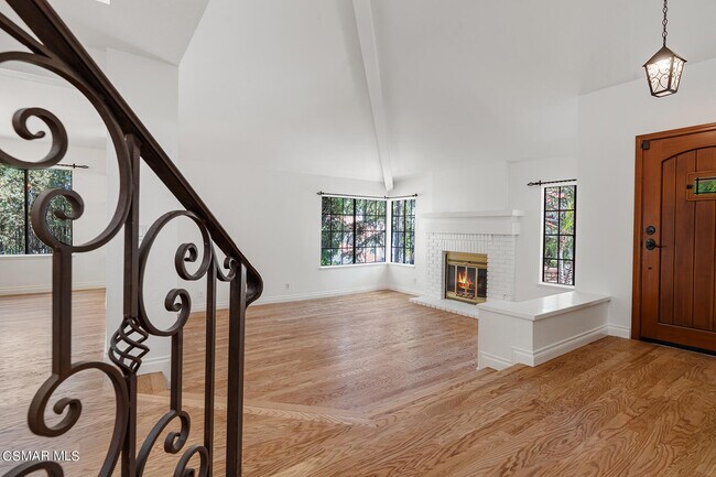 Foto del edificio - 2045 Glastonbury Rd