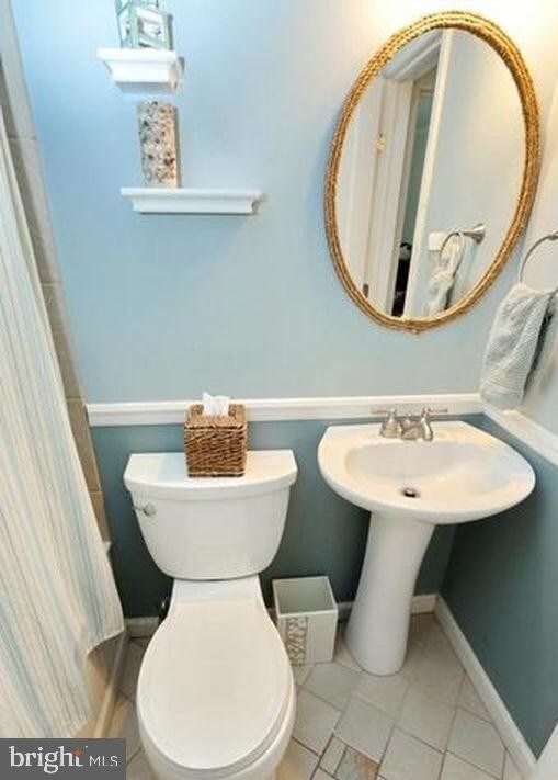 Building Photo - 1440 Plateau Rd