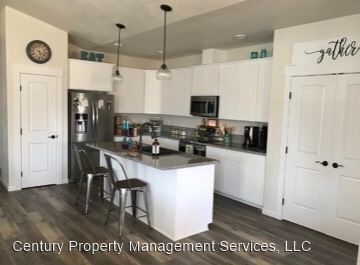 Building Photo - 3 br, 2 bath House - 115 Greenview Drive
