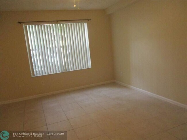 Foto del edificio - 5520 NW 61st St