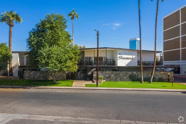 Exterior - The Shorewood