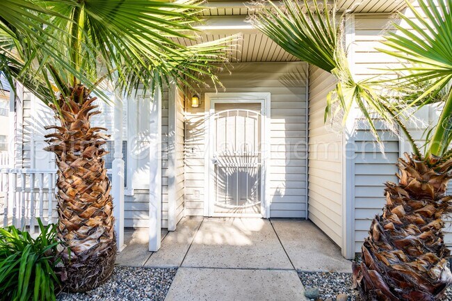 Foto del edificio - 3 Bedroom/2 Bath Townhome in Mill Creek - ...