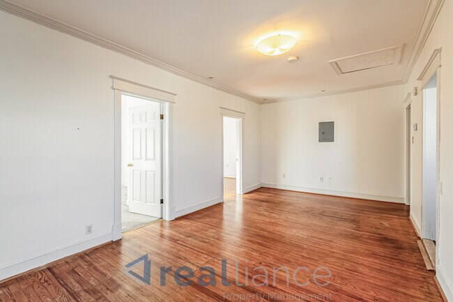 Foto del edificio - 1020 Fairmont St NW