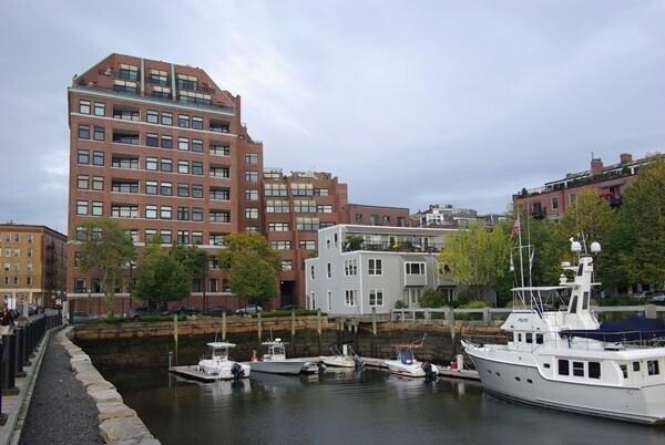 Foto del edificio - 300 Commercial Street