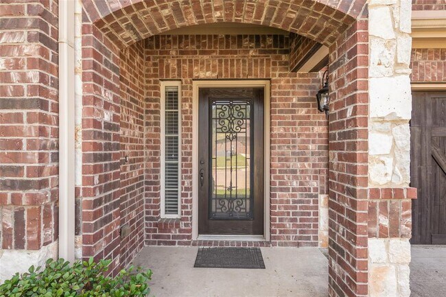 Building Photo - 5727 Mountain Hollow Dr