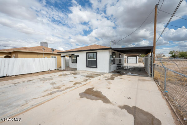 Building Photo - 4660 Vulcan Ave