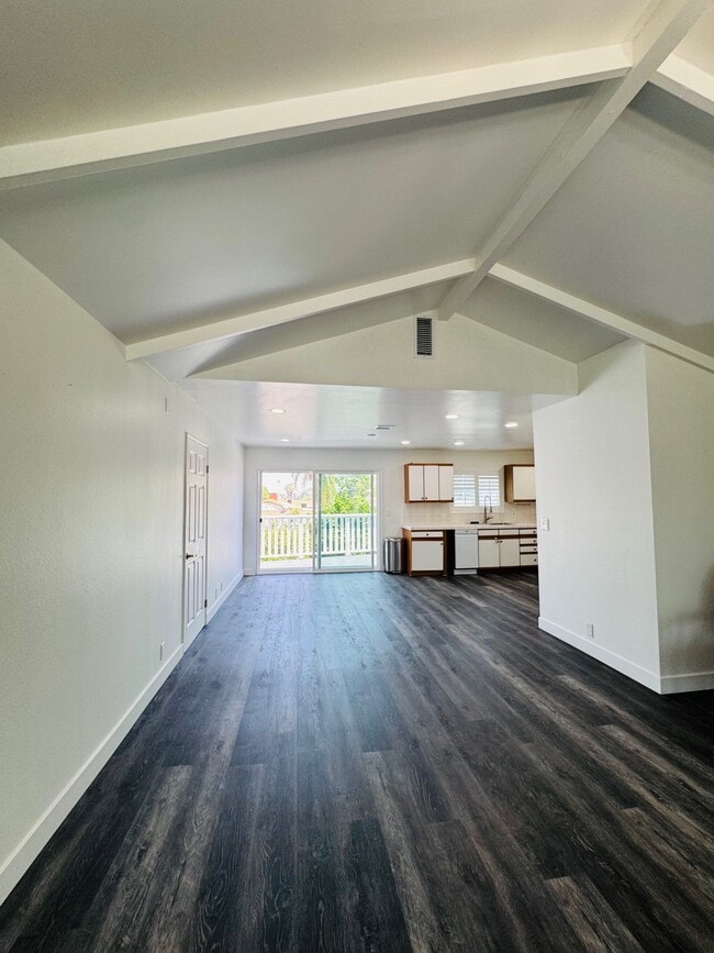 Building Photo - 10218 Ruffner Ave