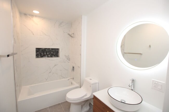 Building Photo - Newly renovated 1 bed apartment in old city