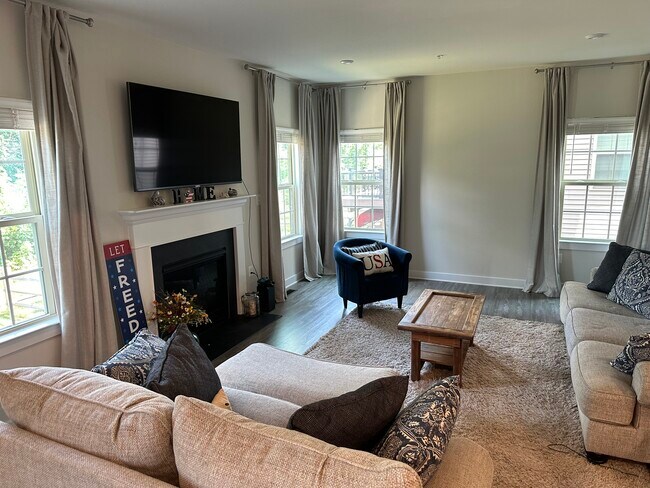 Foto del edificio - 10555 Hunter Ct