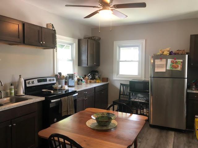 Foto del edificio - 13863 Main St