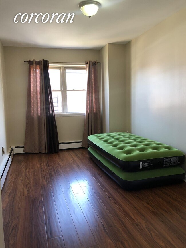 Foto del edificio - 713 Fountain Ave