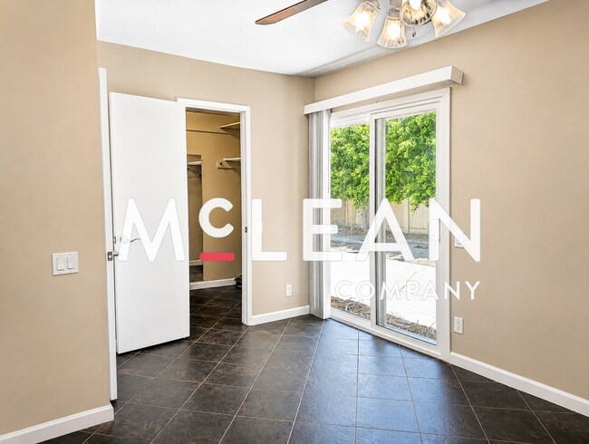 Foto del edificio - Available Now! 2BR Condo in Sunrise Palms