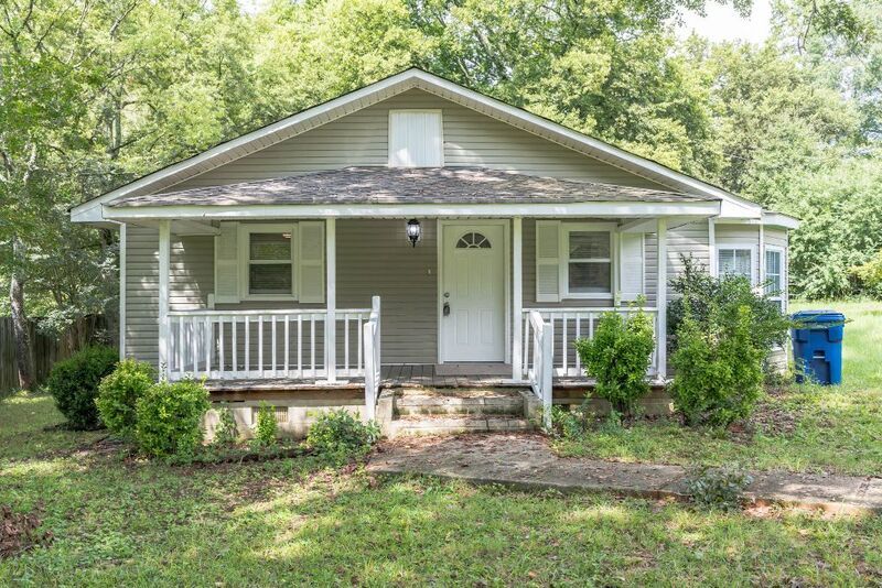 1006 Bankhead Blvd, Talladega, AL 35160 House Rental in Talladega, AL
