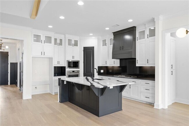 Foto del edificio - 6114 S 40th Pl