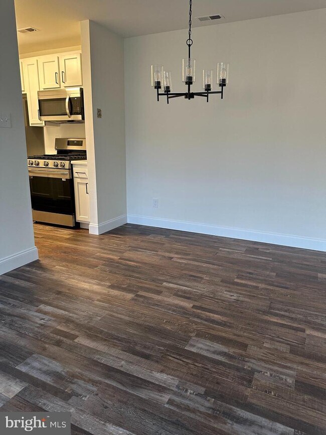 Foto del edificio - 1706 Woodhollow Dr