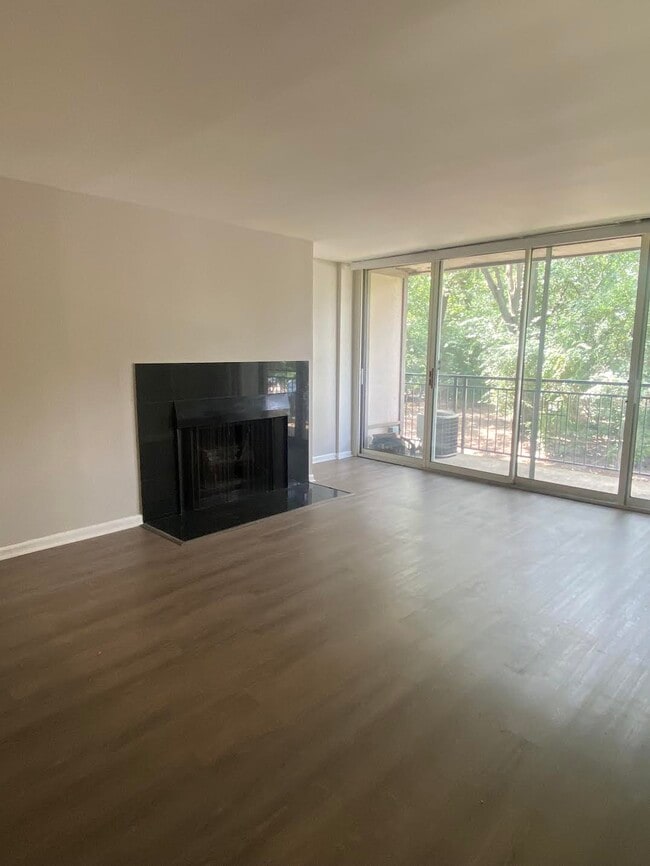 Living Room - 5820 Oakwood Dr
