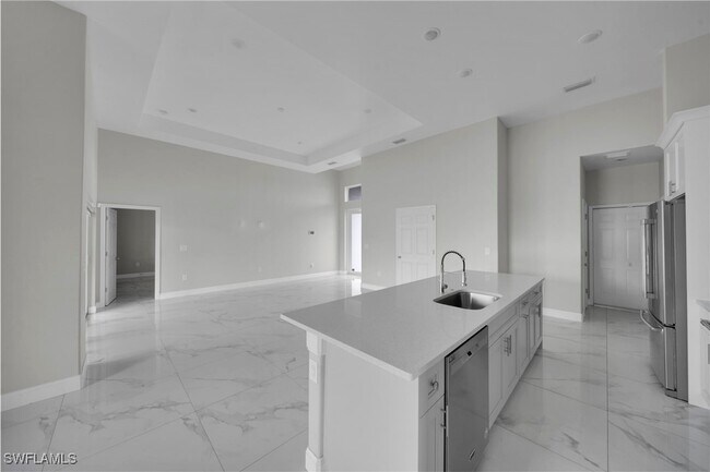 Building Photo - 5402 7th St W
