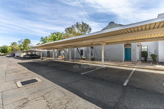 Foto del edificio - 280 S Elizabeth Way