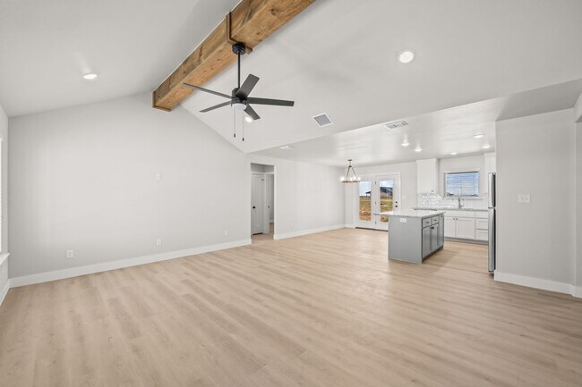 Foto del edificio - 10517 East C R 7400