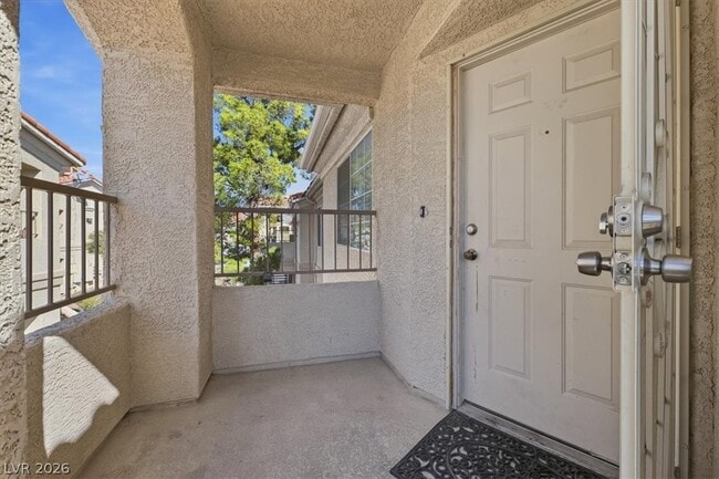 Building Photo - 1881 W Alexander Rd