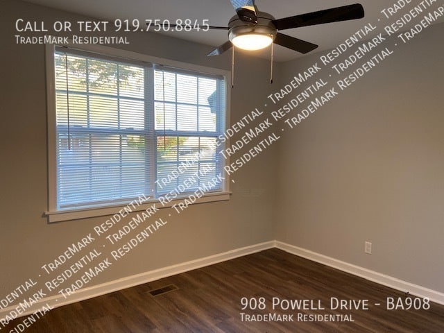 Building Photo - 908 Powell Dr
