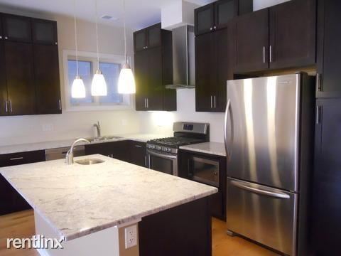 Foto del edificio - 1412 W Chicago Ave