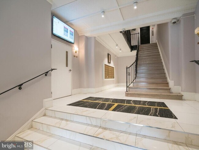 Foto del edificio - 1401 Columbia Rd NW