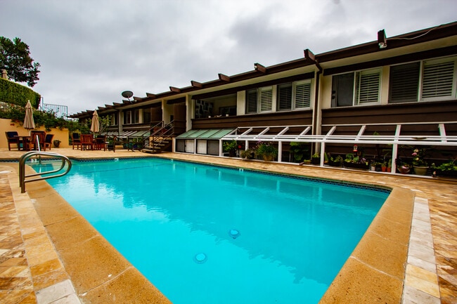 Heated pool - The Malibuan
