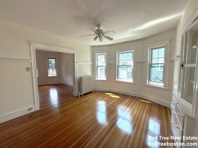 Building Photo - 62 Berwick St