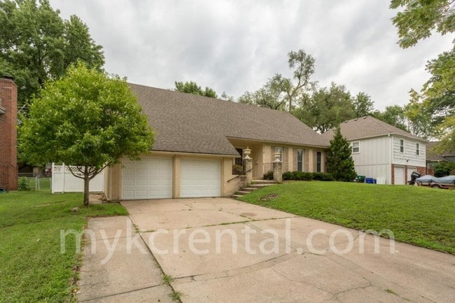 Foto del edificio - 8414 W 98th St